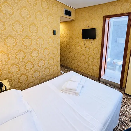 Hotel Canal